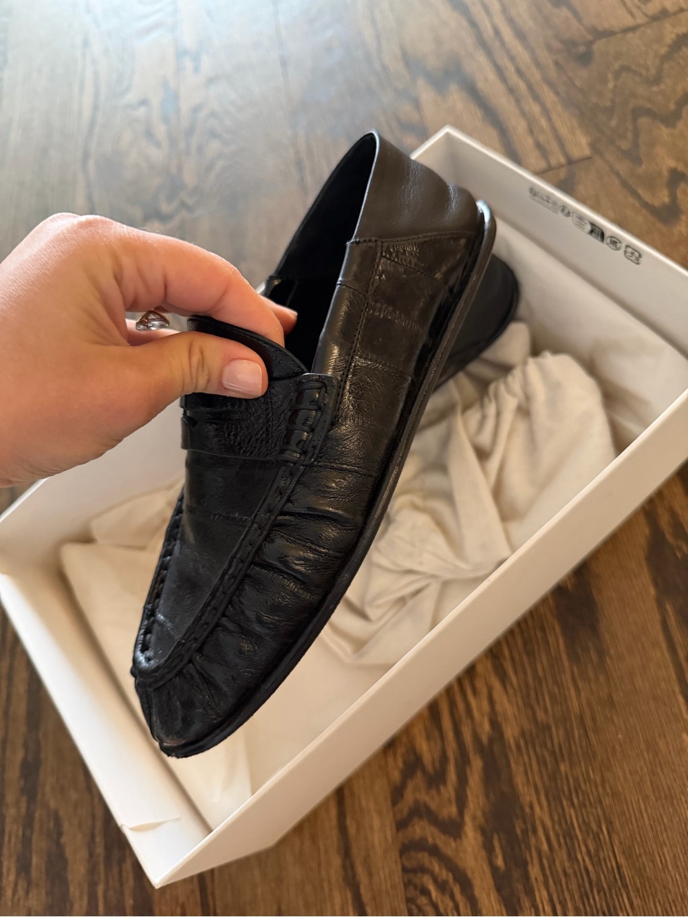 Saint Laurent Black Leather Penny Loafers with Gold Monogram - Picture 3 of 9